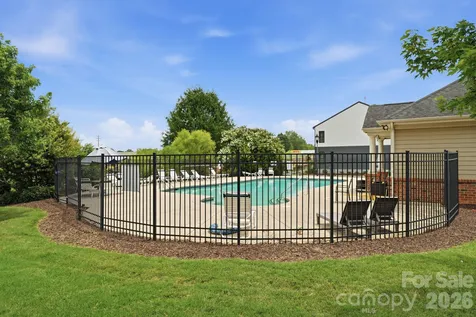 9945 Kings Parade Boulevard Charlotte NC 28273
