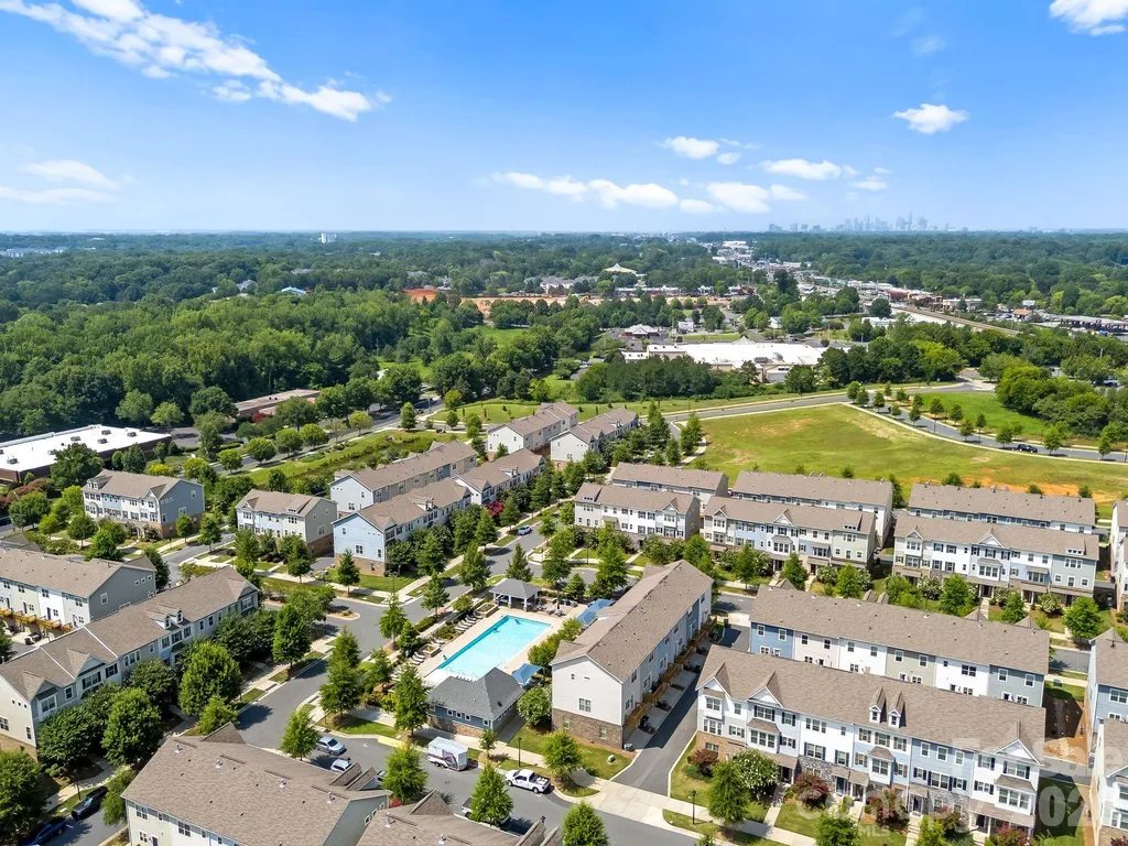9432 Ainslie Downs Street Charlotte NC 28273