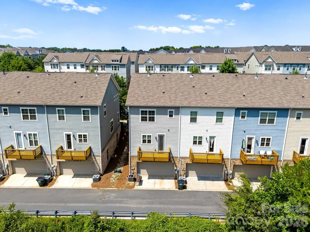 9432 Ainslie Downs Street Charlotte NC 28273