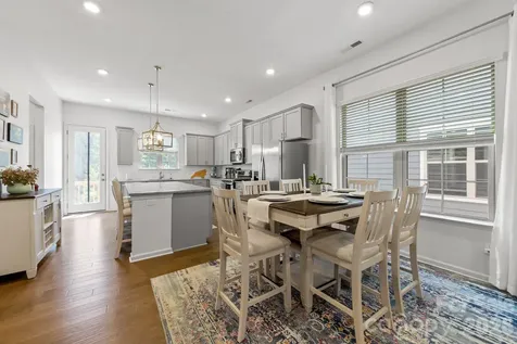 9432 Ainslie Downs Street Charlotte NC 28273