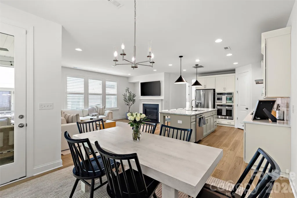 6023 Corbin Woods Court Charlotte NC 28226