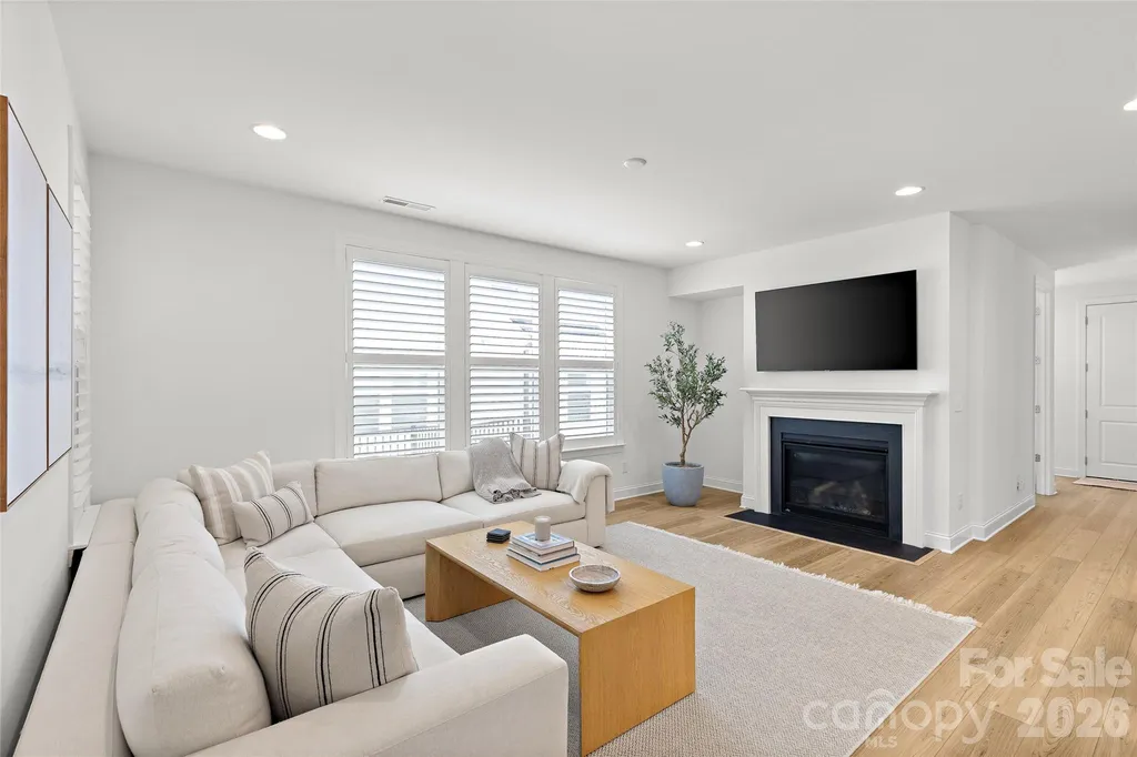 6023 Corbin Woods Court Charlotte NC 28226