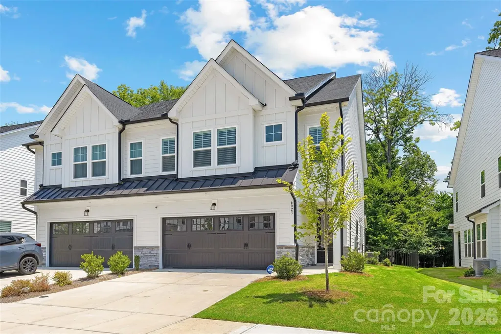 6023 Corbin Woods Court Charlotte NC 28226