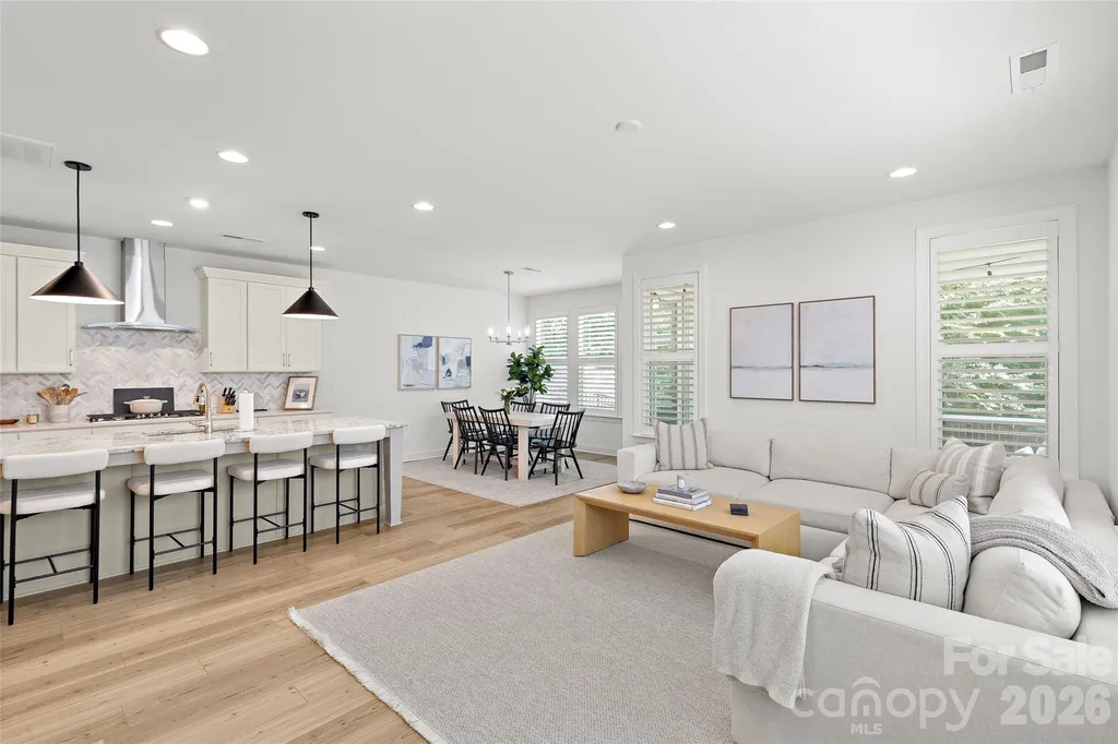 6023 Corbin Woods Court Charlotte NC 28226