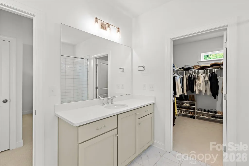 6023 Corbin Woods Court Charlotte NC 28226