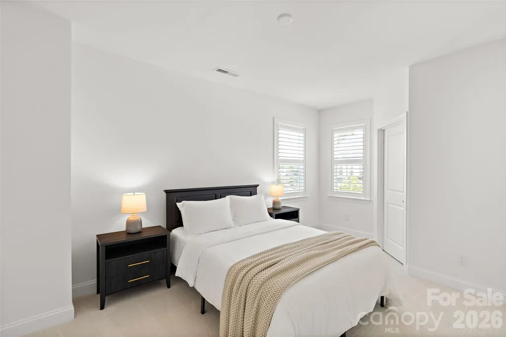 6023 Corbin Woods Court Charlotte NC 28226
