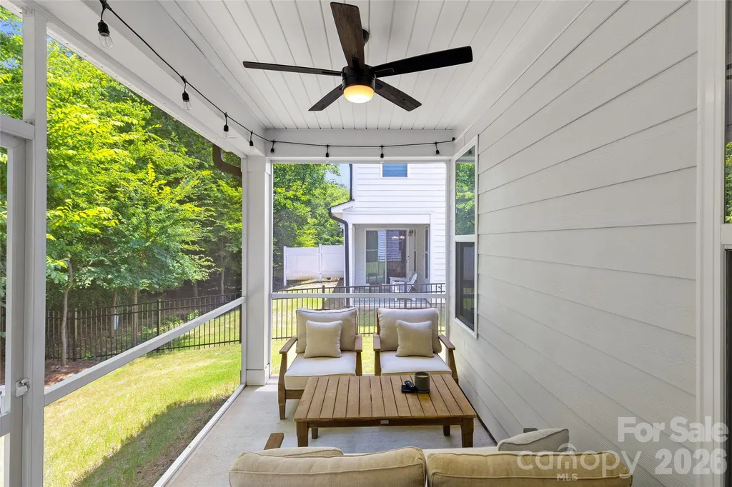 6023 Corbin Woods Court Charlotte NC 28226
