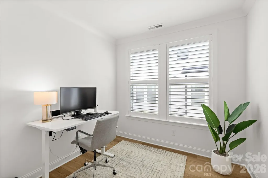 6023 Corbin Woods Court Charlotte NC 28226