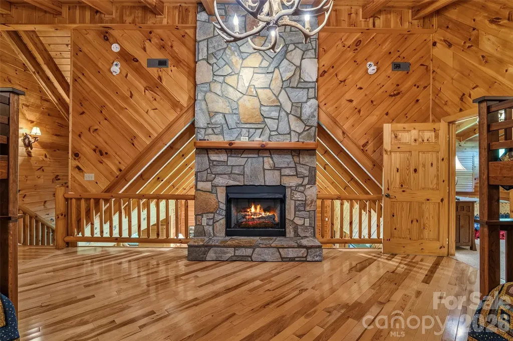 1482 Howard Moore Road Hot Springs NC 28743