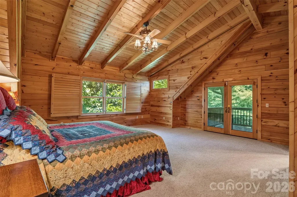 1482 Howard Moore Road Hot Springs NC 28743