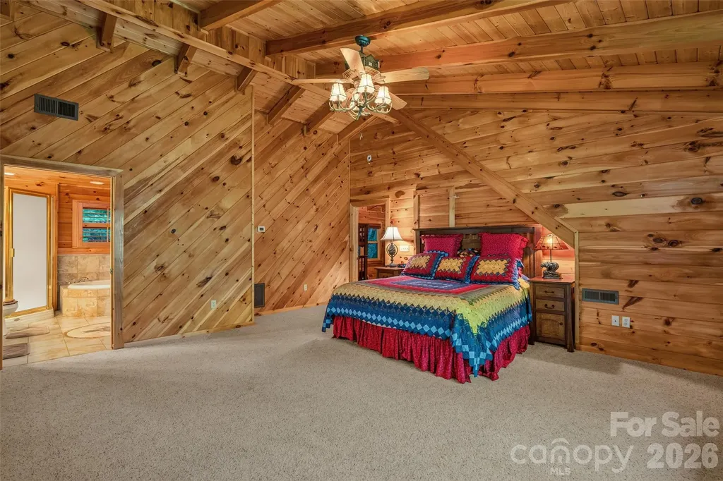 1482 Howard Moore Road Hot Springs NC 28743