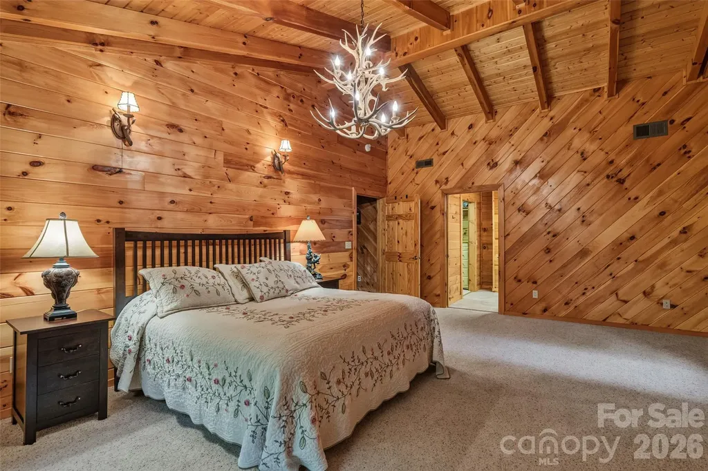 1482 Howard Moore Road Hot Springs NC 28743