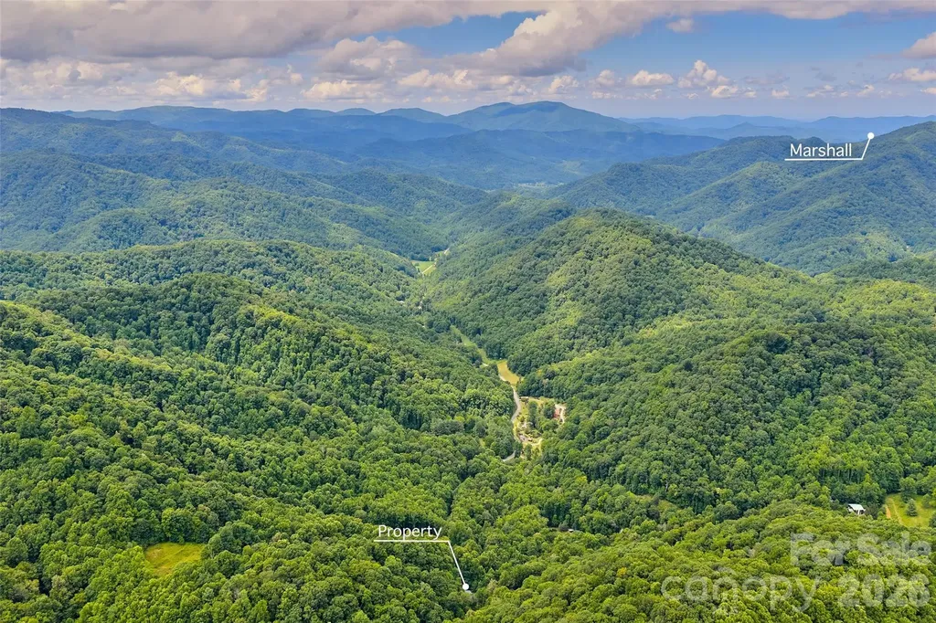 1482 Howard Moore Road Hot Springs NC 28743