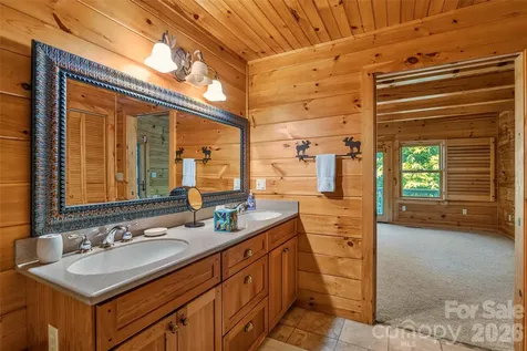 1482 Howard Moore Road Hot Springs NC 28743