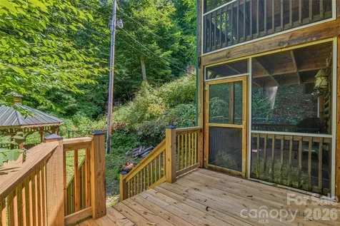 1482 Howard Moore Road Hot Springs NC 28743