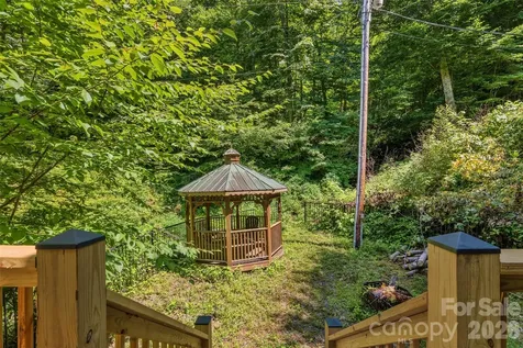 1482 Howard Moore Road Hot Springs NC 28743