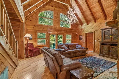 1482 Howard Moore Road Hot Springs NC 28743