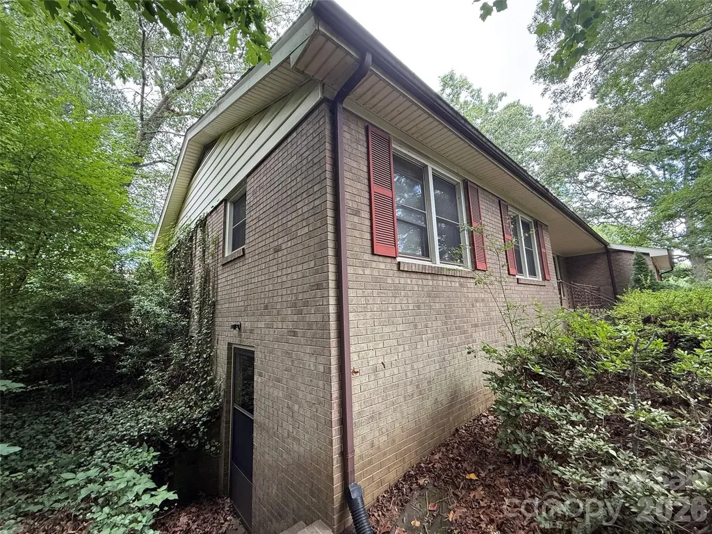 2207 Billy Street Kannapolis NC 28083