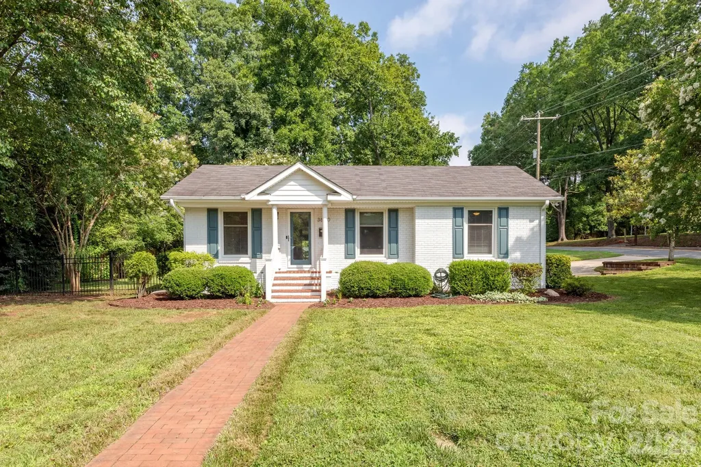 3600 Litchfield Road Charlotte NC 28211