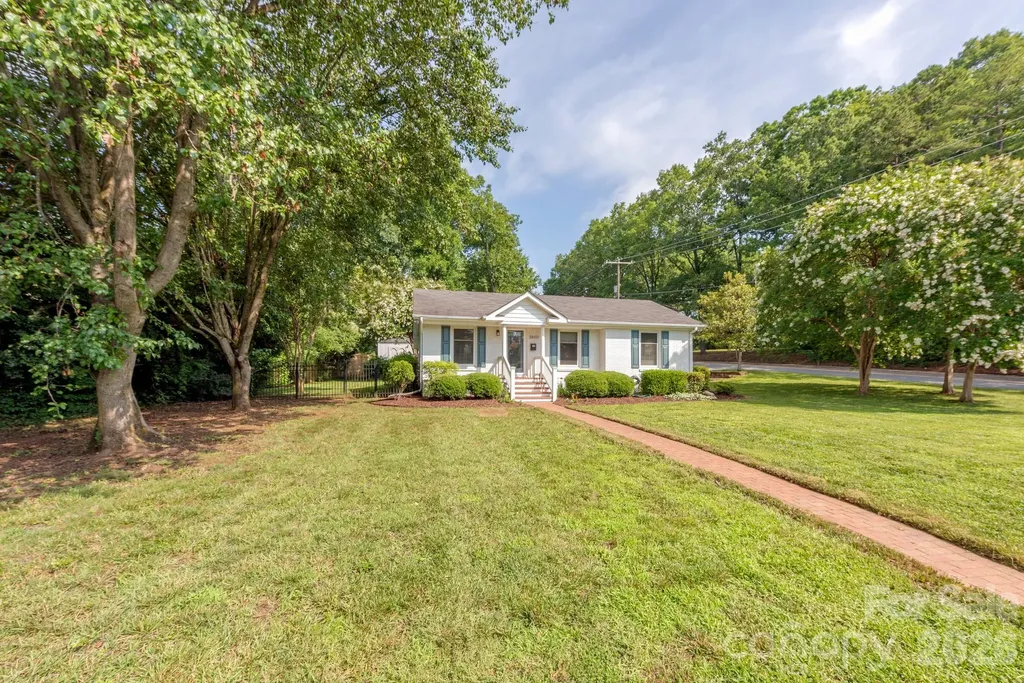 3600 Litchfield Road Charlotte NC 28211