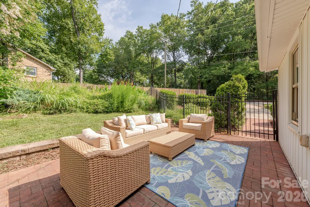 3600 Litchfield Road Charlotte NC 28211