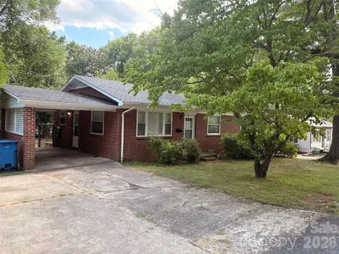 725 5th Avenue SW Hickory NC 28602