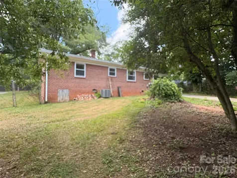 725 5th Avenue SW Hickory NC 28602
