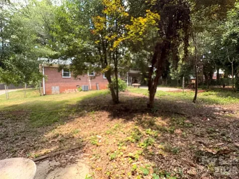 725 5th Avenue SW Hickory NC 28602