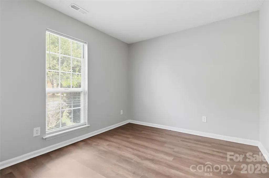 6136 Sunbridge Court Charlotte NC 28269