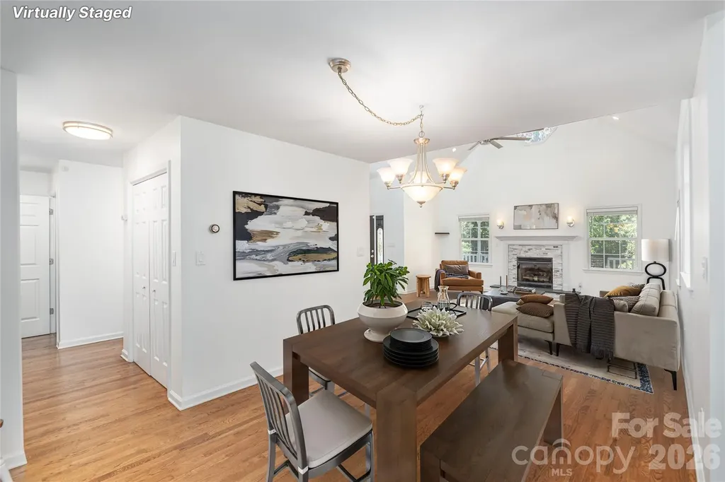 602 Hidden Springs Drive Asheville NC 28804