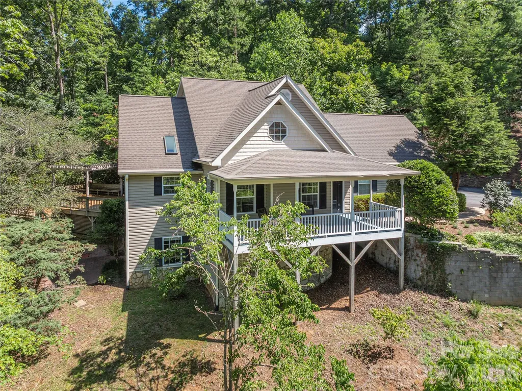 602 Hidden Springs Drive Asheville NC 28804