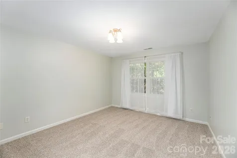 602 Hidden Springs Drive Asheville NC 28804