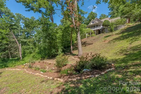 602 Hidden Springs Drive Asheville NC 28804