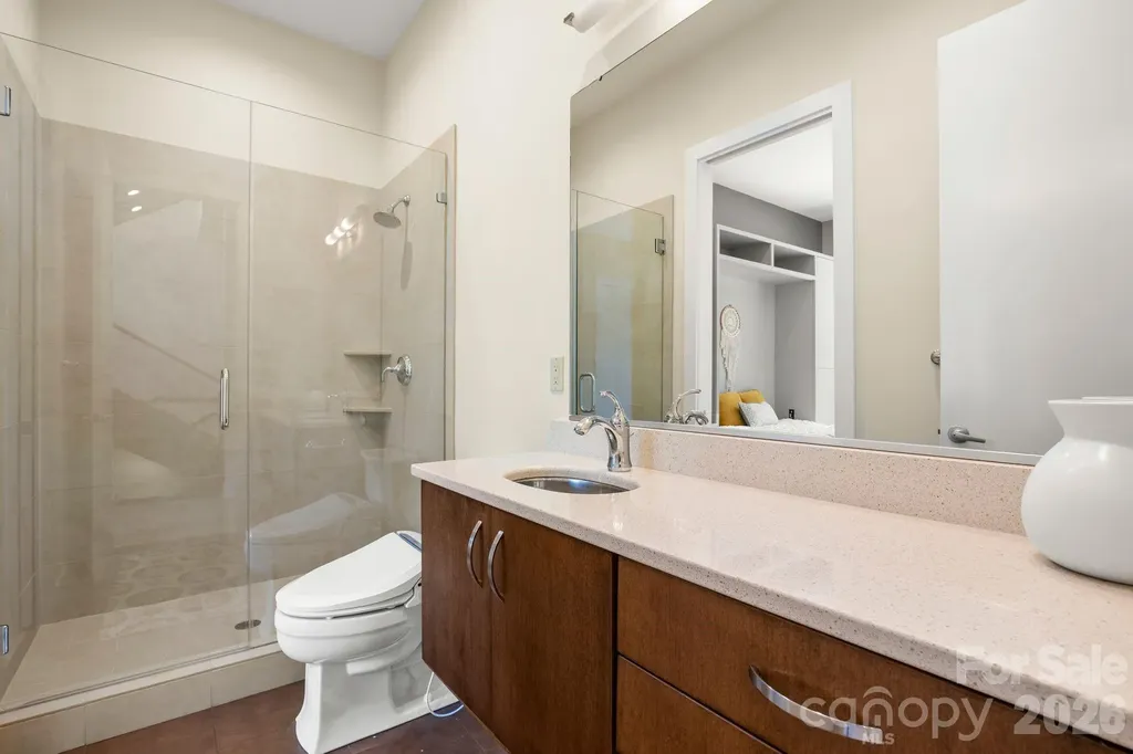 26 Macallan Lane Asheville NC 28805