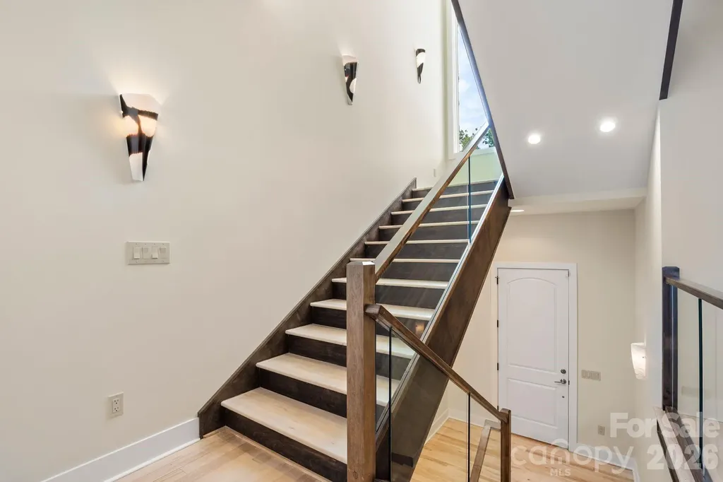 26 Macallan Lane Asheville NC 28805