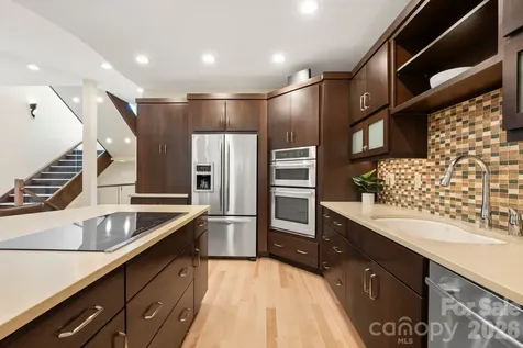 26 Macallan Lane Asheville NC 28805