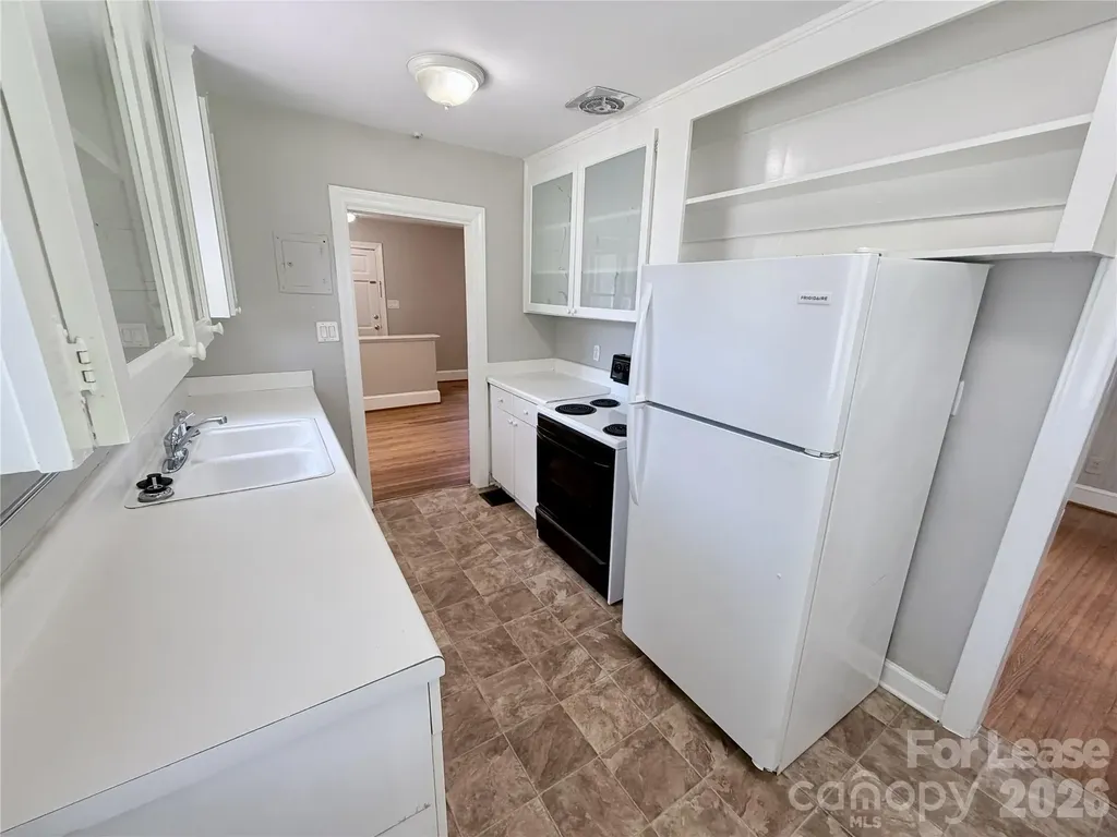 3120 Cambridge Road Charlotte NC 28209