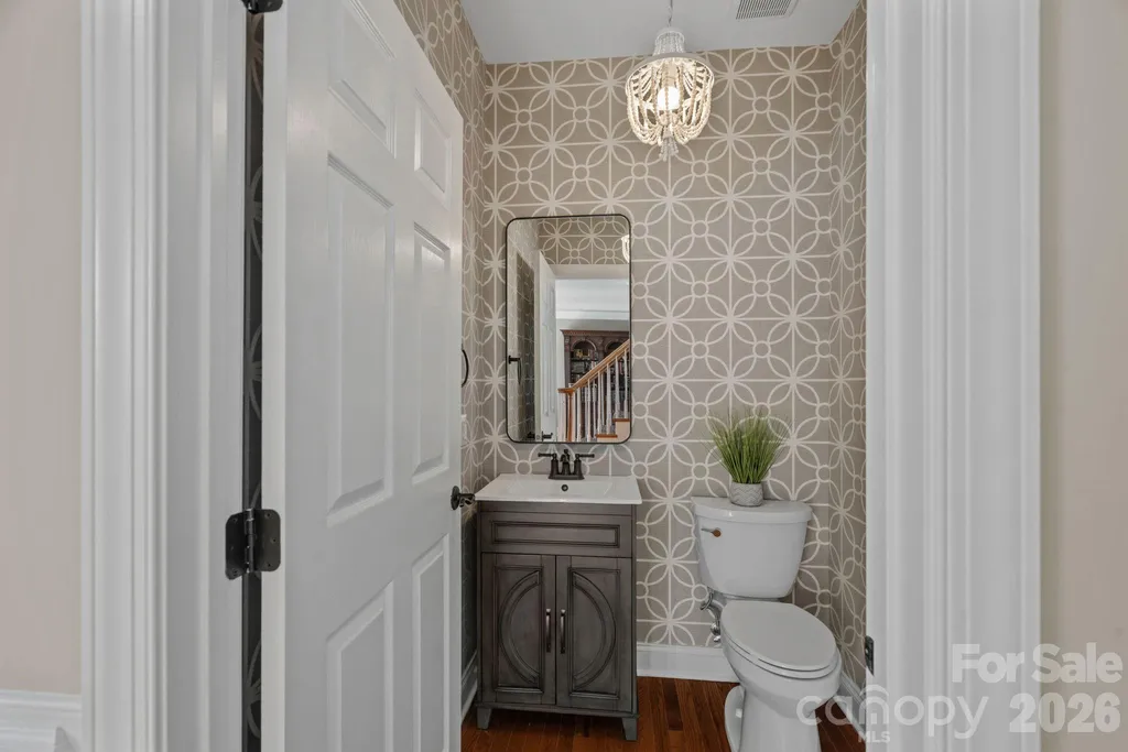 817 Wheatfield Drive Waxhaw NC 28173