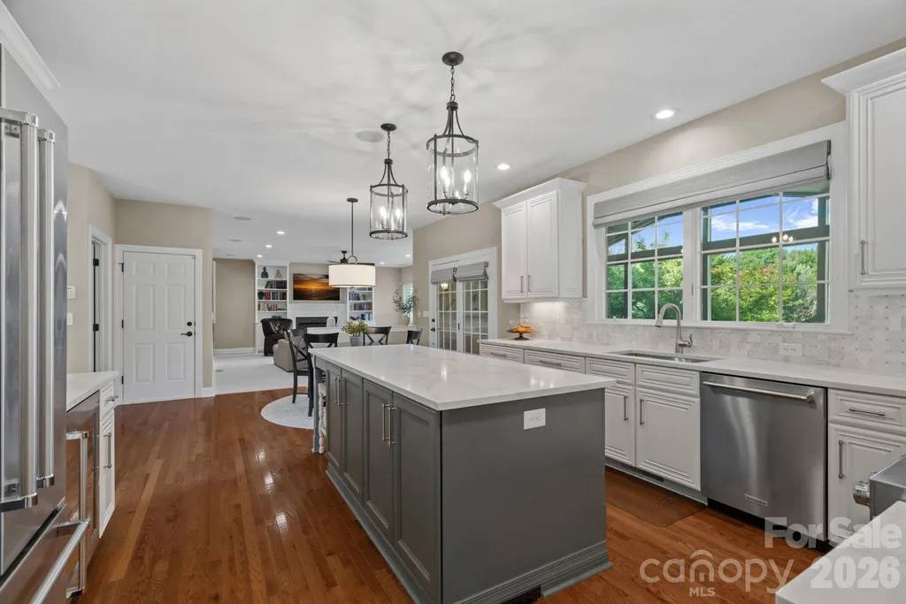 817 Wheatfield Drive Waxhaw NC 28173