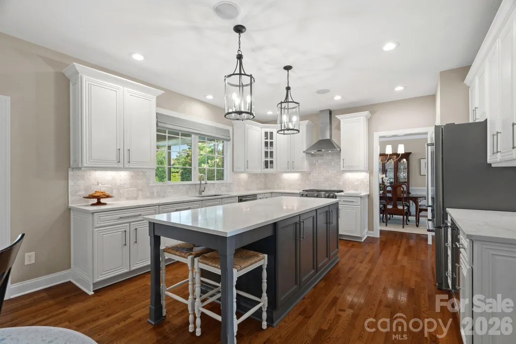 817 Wheatfield Drive Waxhaw NC 28173