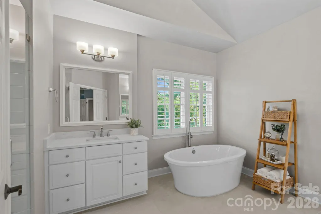 817 Wheatfield Drive Waxhaw NC 28173