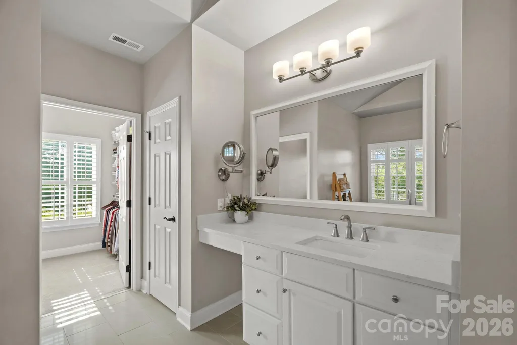 817 Wheatfield Drive Waxhaw NC 28173