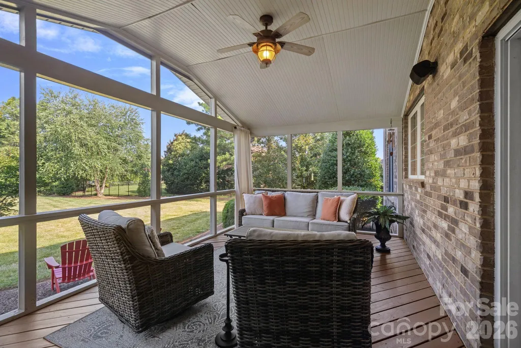 817 Wheatfield Drive Waxhaw NC 28173