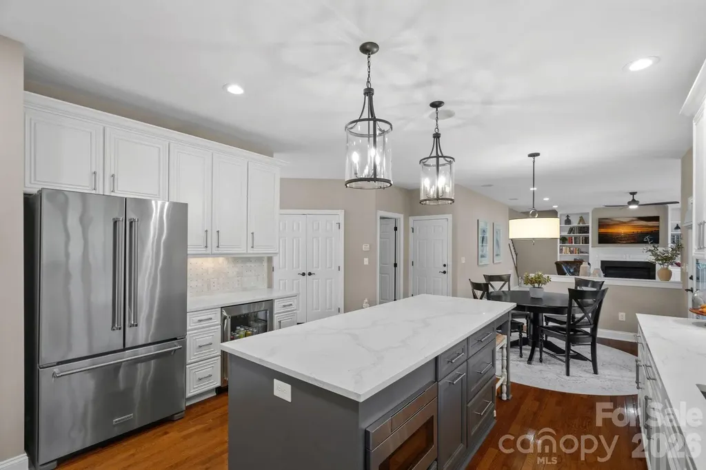 817 Wheatfield Drive Waxhaw NC 28173