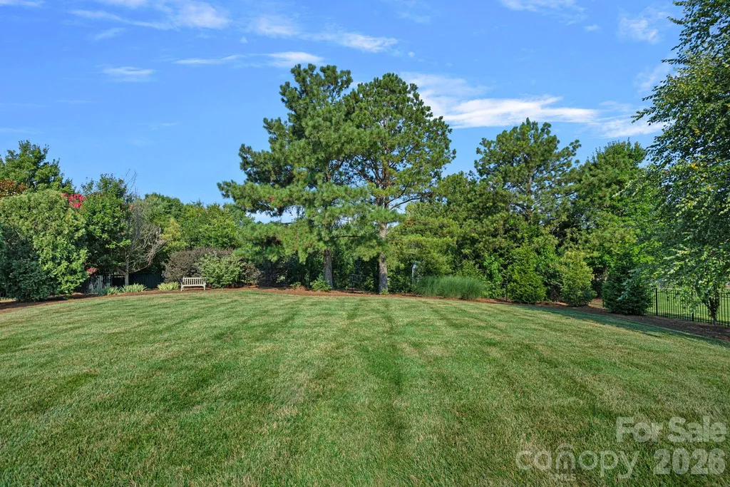 817 Wheatfield Drive Waxhaw NC 28173