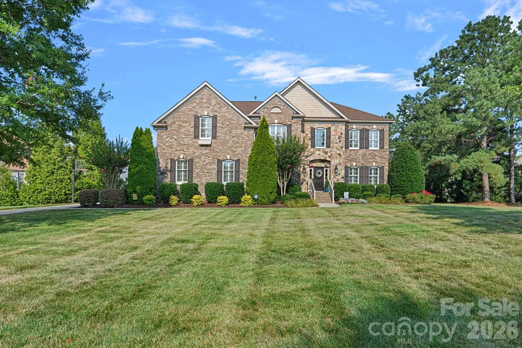 817 Wheatfield Drive Waxhaw NC 28173