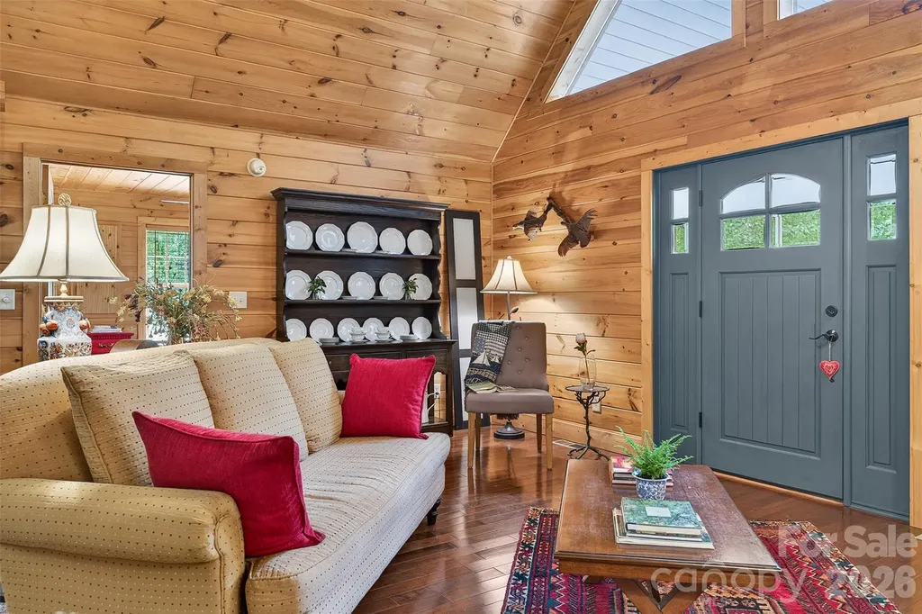 243 Riversound Village Hayesville NC 28904