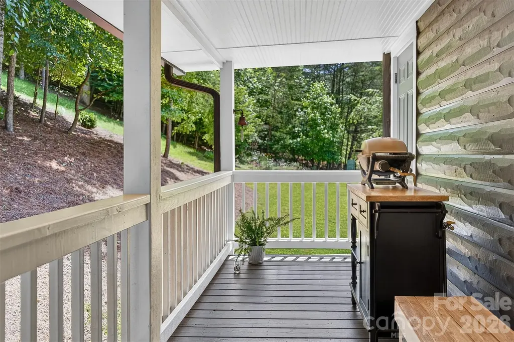243 Riversound Village Hayesville NC 28904