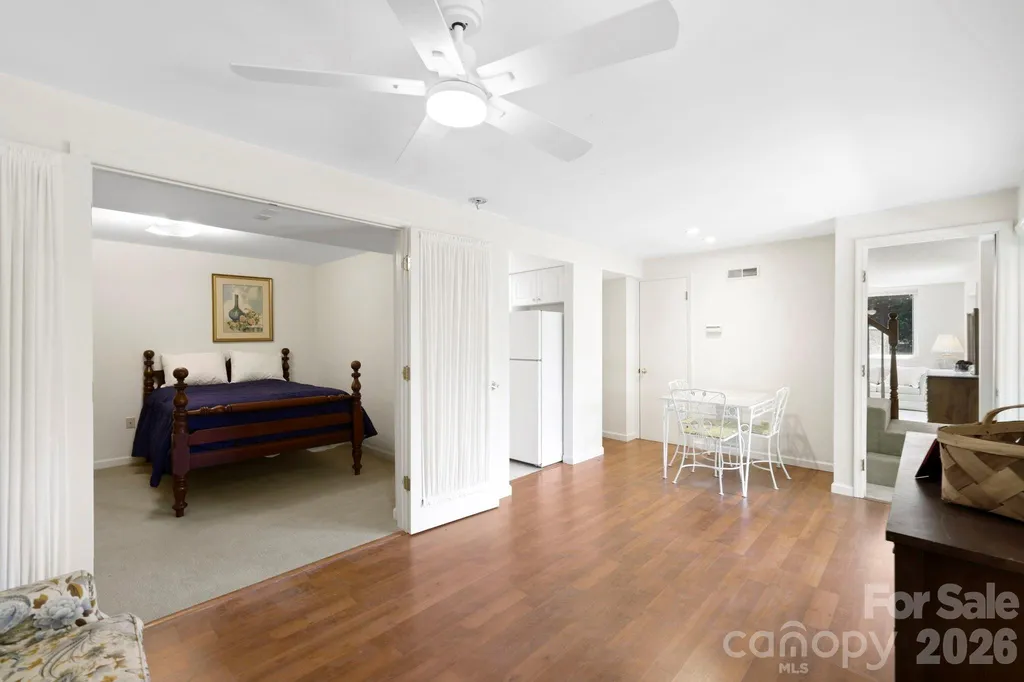 211 Rhododendron Avenue Black Mountain NC 28711