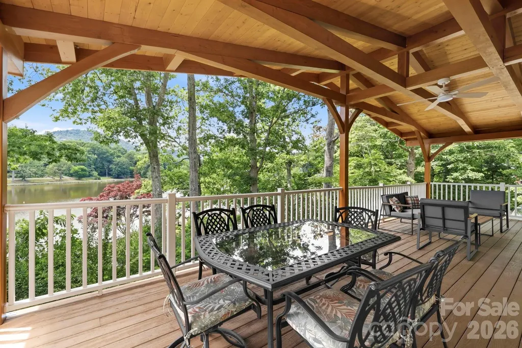 211 Rhododendron Avenue Black Mountain NC 28711